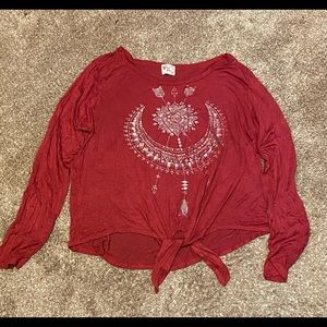 Burgundy Long Sleeve Size:M